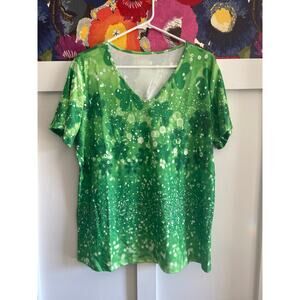 Womens xl green shamrock shirt